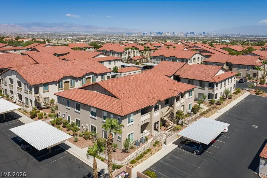 2305 W Horizon Ridge Parkway #2524, Henderson, NV 89052 - #2