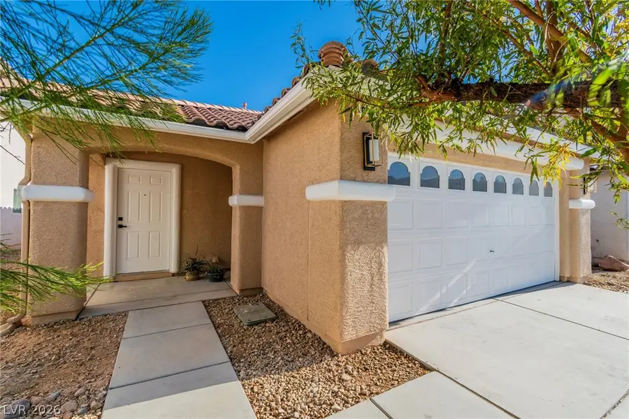 6309 Climbing Vine Avenue, Las Vegas, NV 89141 - #2