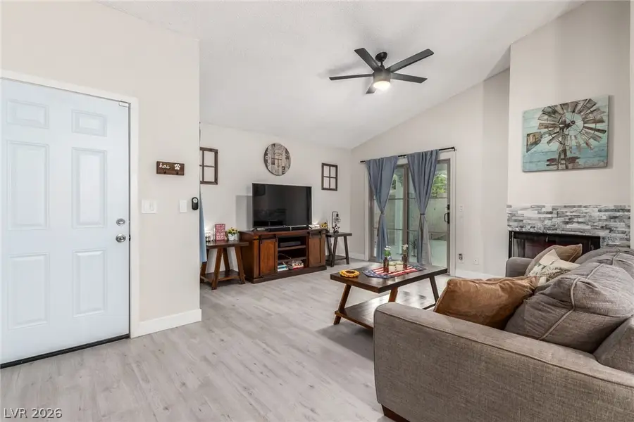 5776 Yerington Avenue, Las Vegas, NV 89110 - #2