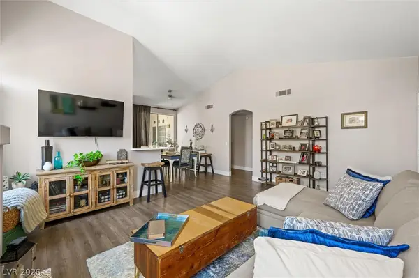1830 N Buffalo Drive #2057, Las Vegas, NV 89128