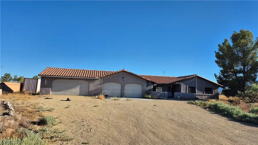 1091 W Amarillo Avenue, Pahrump, NV 89048 - #2