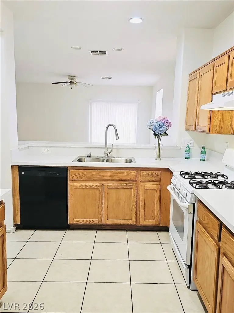 1833 Verde Mirada Drive, Las Vegas, NV 89115 - #2