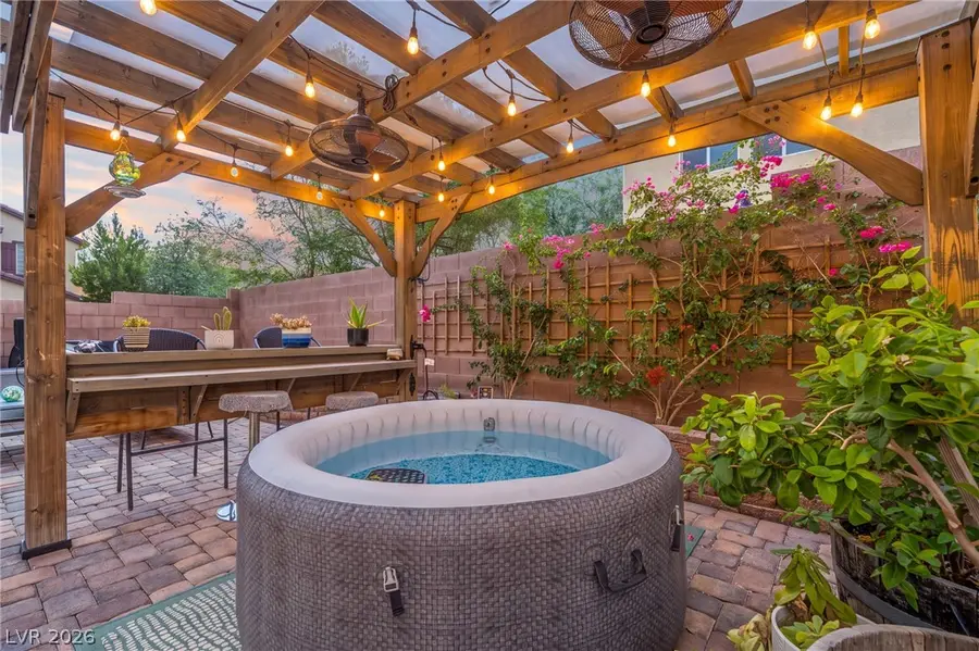 10413 Mount Washington Avenue, Las Vegas, NV 89166 - #3