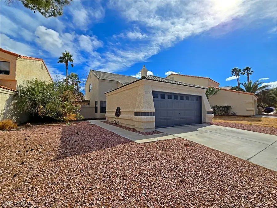 2070 Waverly Circle, Henderson, NV 89014 - #2