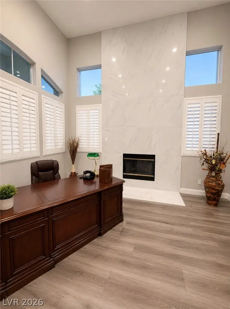 3187 Azure Bay Street, Las Vegas, NV 89117 - #3