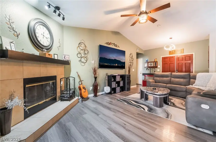 2749 Pinewood Avenue, Henderson, NV 89074 - #3