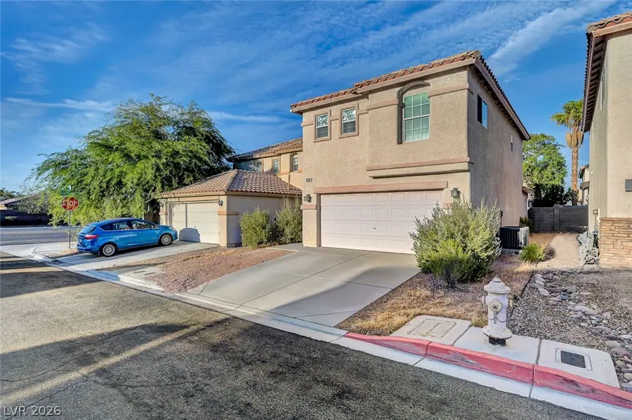 3966 Shimmering Plains Street, Las Vegas, NV 89129 - #3