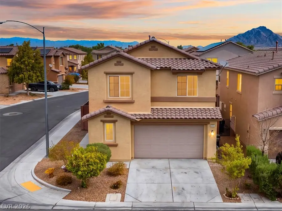 6472 Hamel Avenue, Las Vegas, NV 89122 - #2