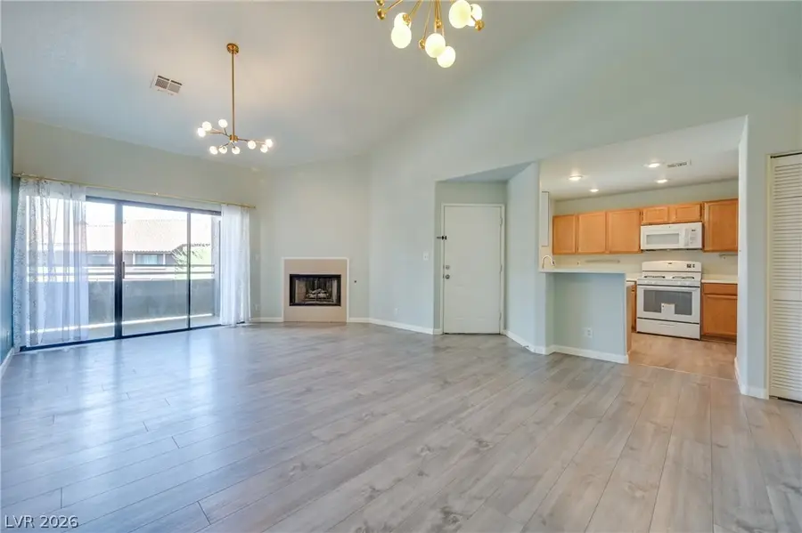 5066 S Rainbow Boulevard #205, Las Vegas, NV 89118 - #3