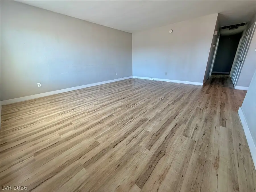 3000 Liberty Circle, Las Vegas, NV 89121 - #3
