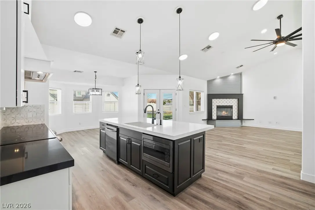 1352 Lake Valley Drive, Logandale, NV 89021 - #1