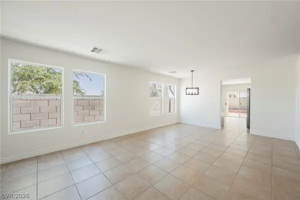 9506 Golden Scots Court, Las Vegas, NV 89123