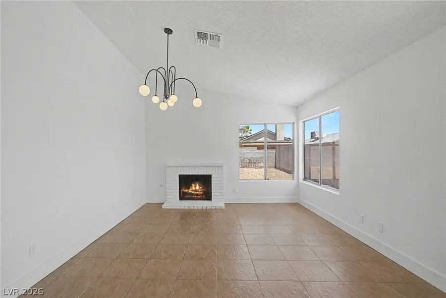 6794 Mangrum Circle, Las Vegas, NV 89103 - #3