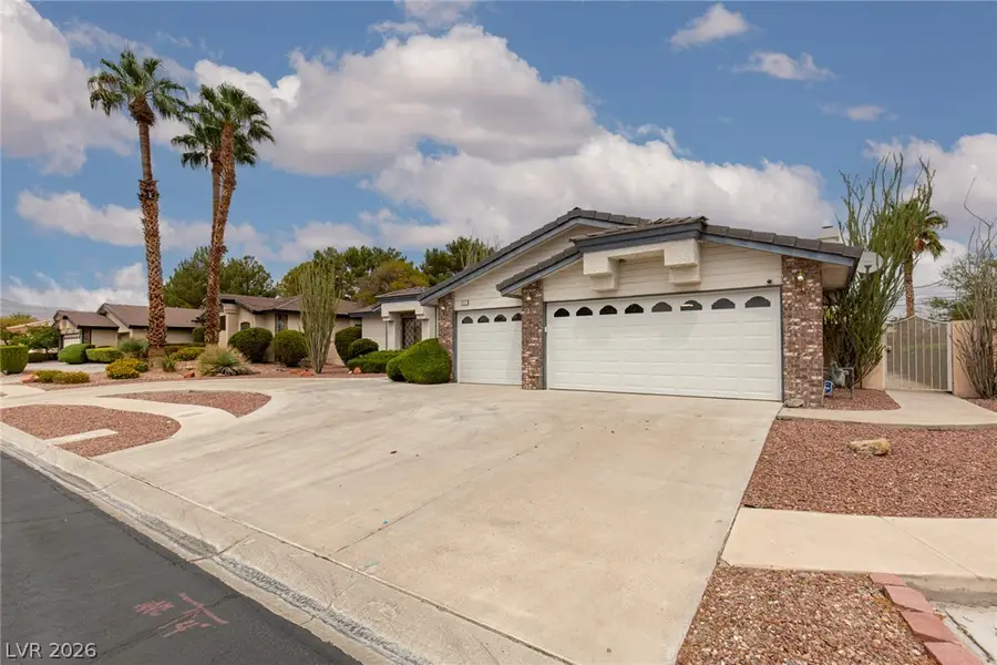 7512 Alamo Summit Drive, Las Vegas, NV 89129 - #3
