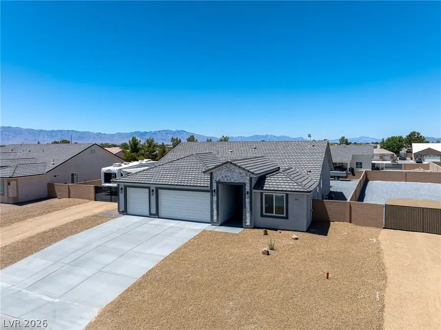 6930 Sandpebble Street, Pahrump, NV 89061 - #2