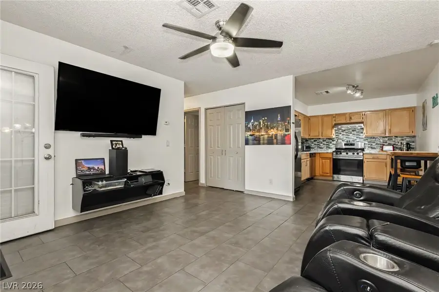 2121 Petersham Court #B, Las Vegas, NV 89108 - #3