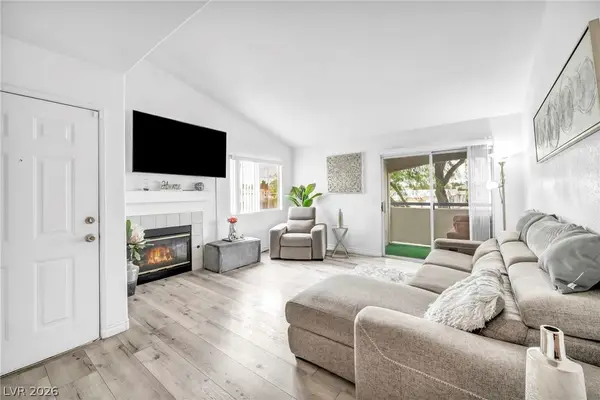 2725 S Nellis Boulevard #2103, Las Vegas, NV 89121