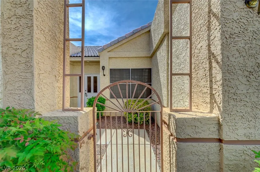 461 Purple Finch Drive, Las Vegas, NV 89107 - #3