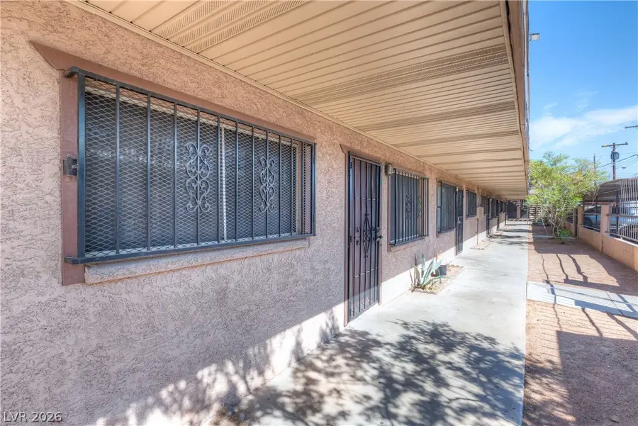 3726 Hazelwood Street #15, Las Vegas, NV 89119 - #3
