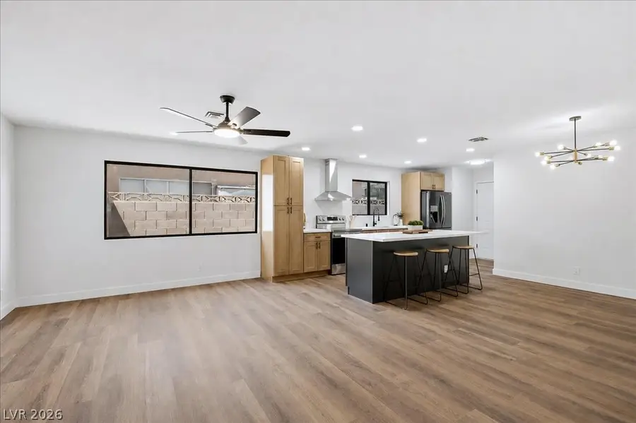 3912 Casa Grande Avenue, Las Vegas, NV 89102 - #3