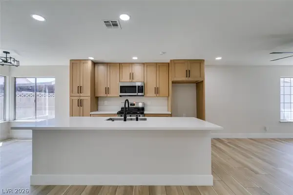 1640 Divinity Street, Las Vegas, NV 89142