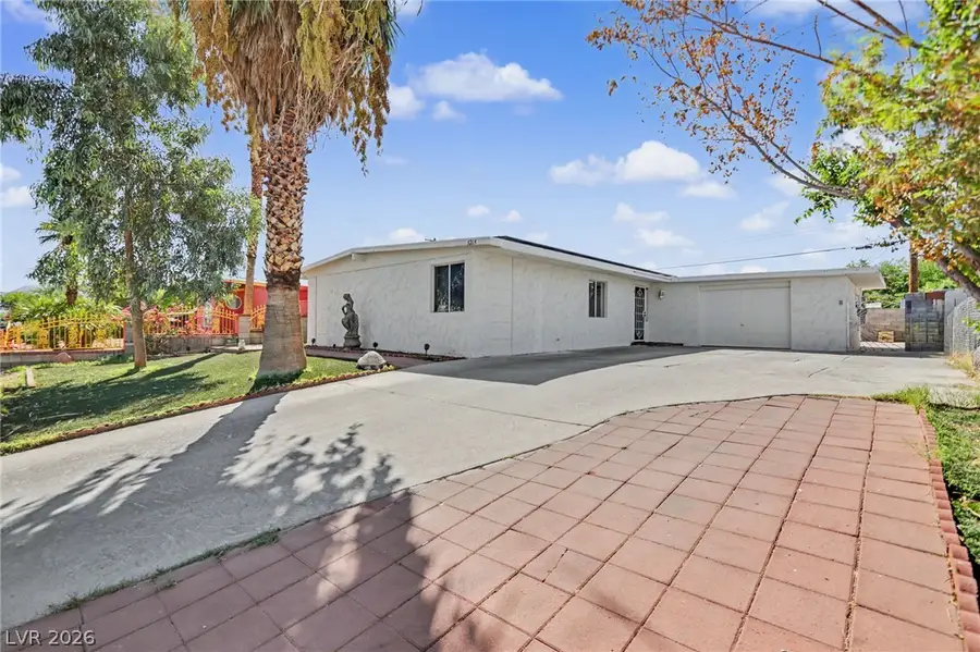 3215 Wright Avenue, North Las Vegas, NV 89030 - #3