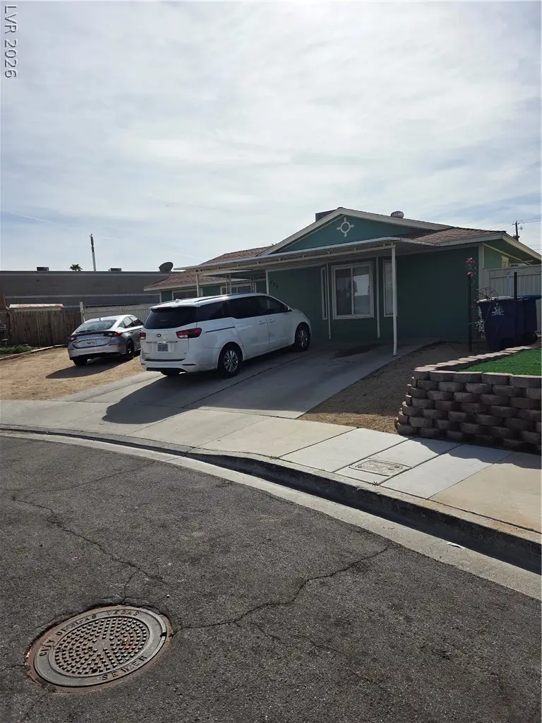 420 Huntly Road, Las Vegas, NV 89145 - #2