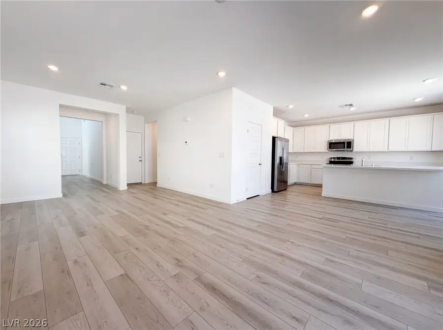 8364 Caldera Hills Avenue, Las Vegas, NV 89147 - #2