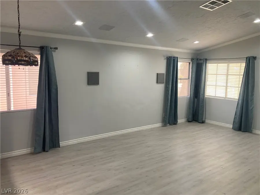 7116 Golden Desert Avenue, Las Vegas, NV 89129 - #3