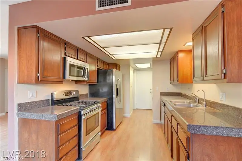 4376 Shortleaf Street, Las Vegas, NV 89119 - #3