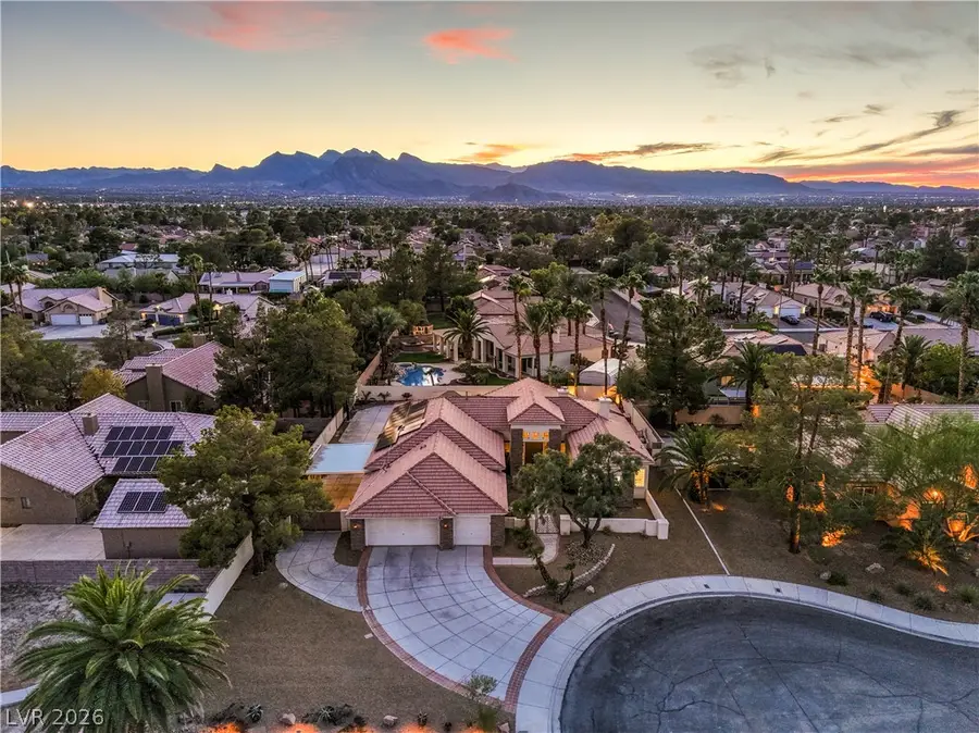 3801 Old Orchard Court, Las Vegas, NV 89108 - #3