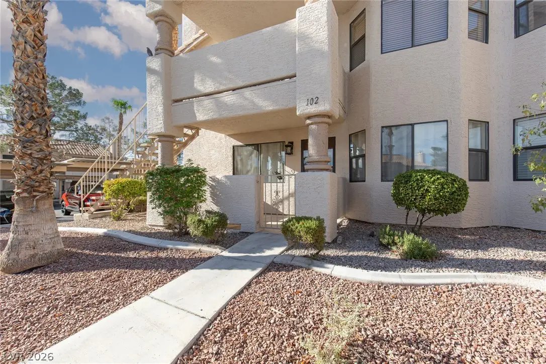 1001 Falconhead Lane #102, Las Vegas, NV 89128 - #1