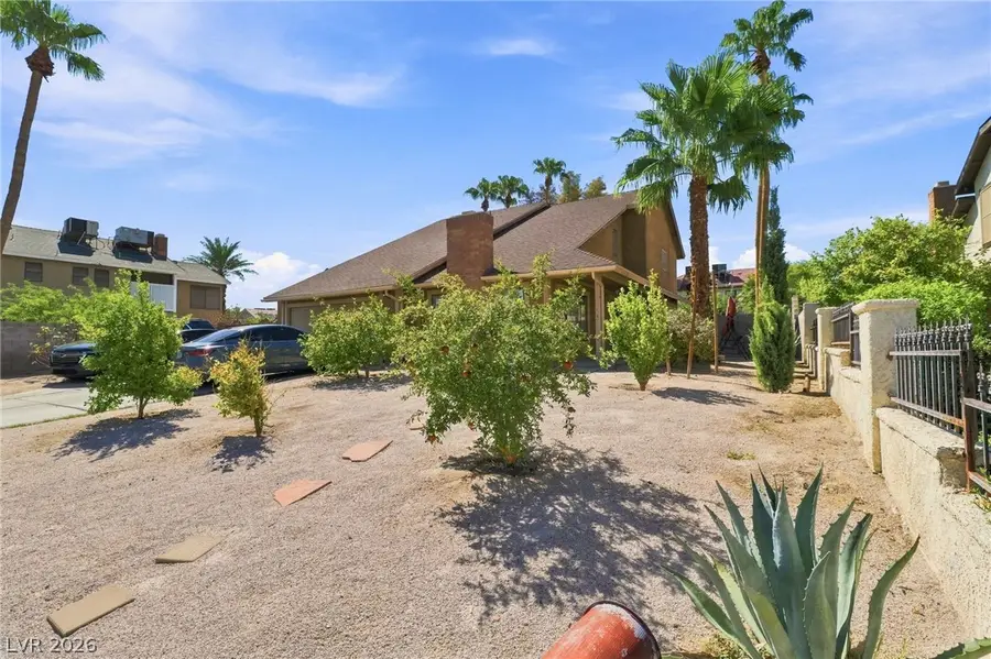 1907 E Viking Road, Las Vegas, NV 89169 - #2