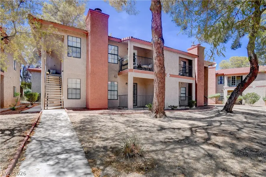 5576 W Rochelle Avenue #32D, Las Vegas, NV 89103 - #2