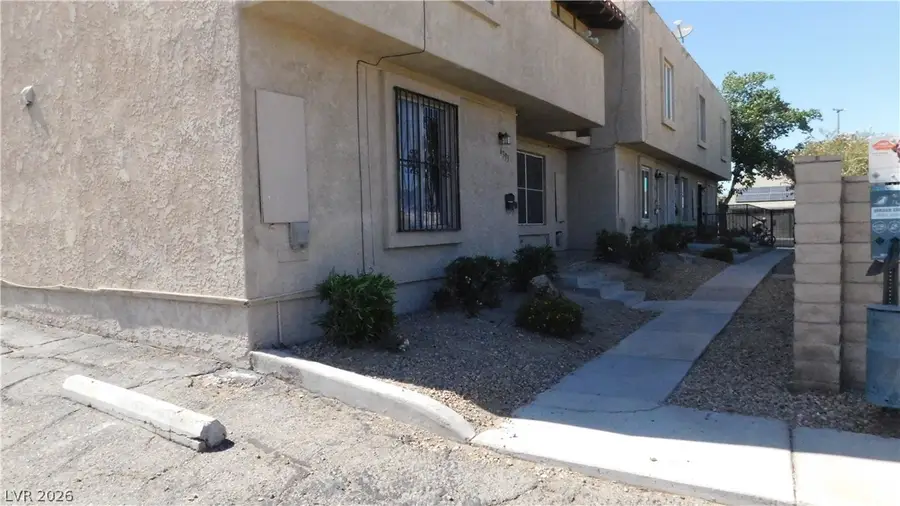 6333 W Washington Avenue, Las Vegas, NV 89107 - #3