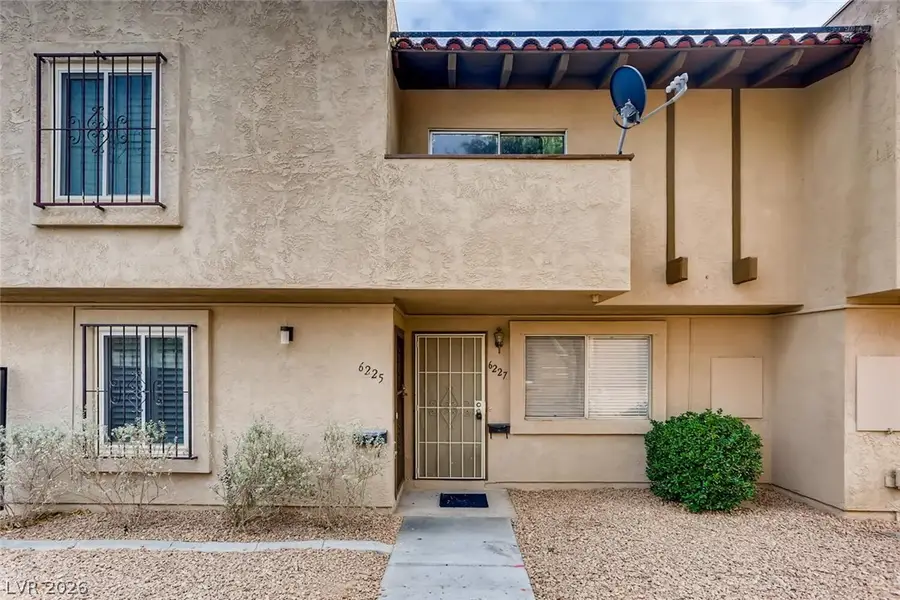 6227 Washington Avenue, Las Vegas, NV 89107 - #2