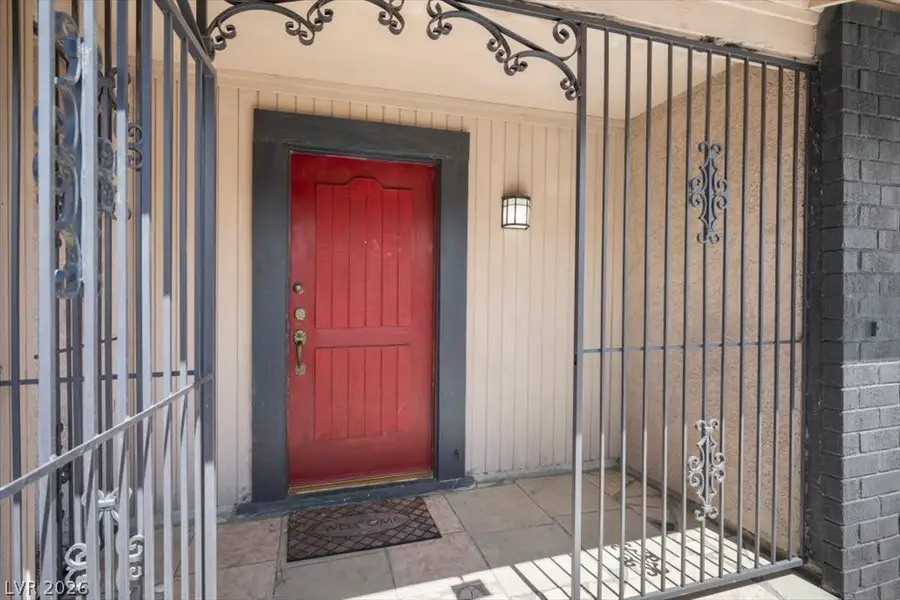 5132 Springland Street, Las Vegas, NV 89146 - #3