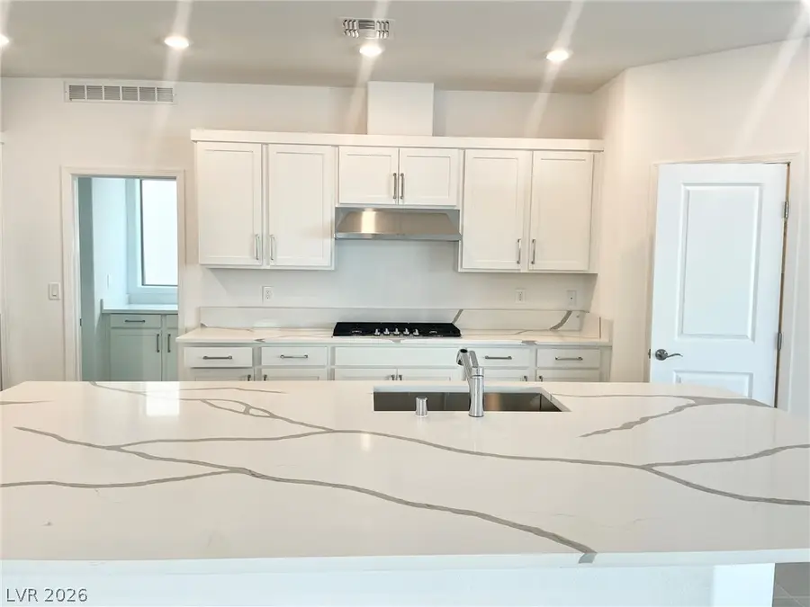 632 Stone Hammer Avenue, Las Vegas, NV 89183 - #2