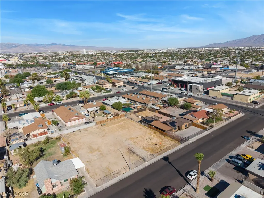 2315 Mccarran, North Las Vegas, NV 89030 - #1