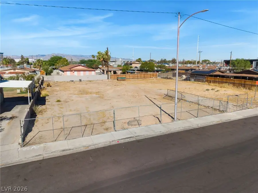 2315 Mccarran, North Las Vegas, NV 89030 - #2