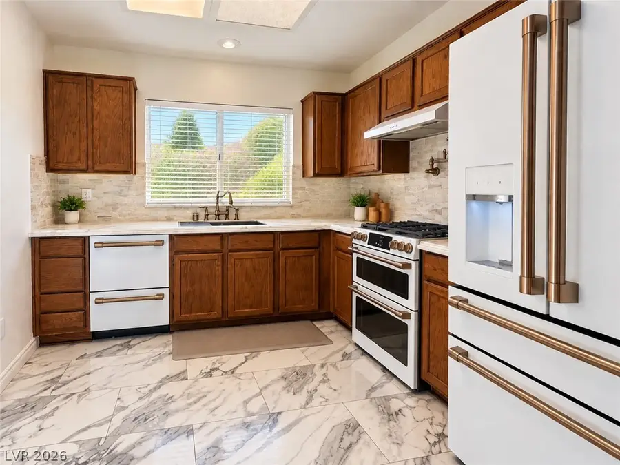 8613 Villa Ridge Drive, Las Vegas, NV 89134 - #3