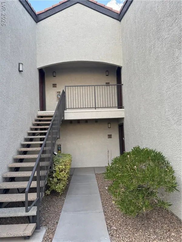 950 Seven Hills Drive #123, Henderson, NV 89052
