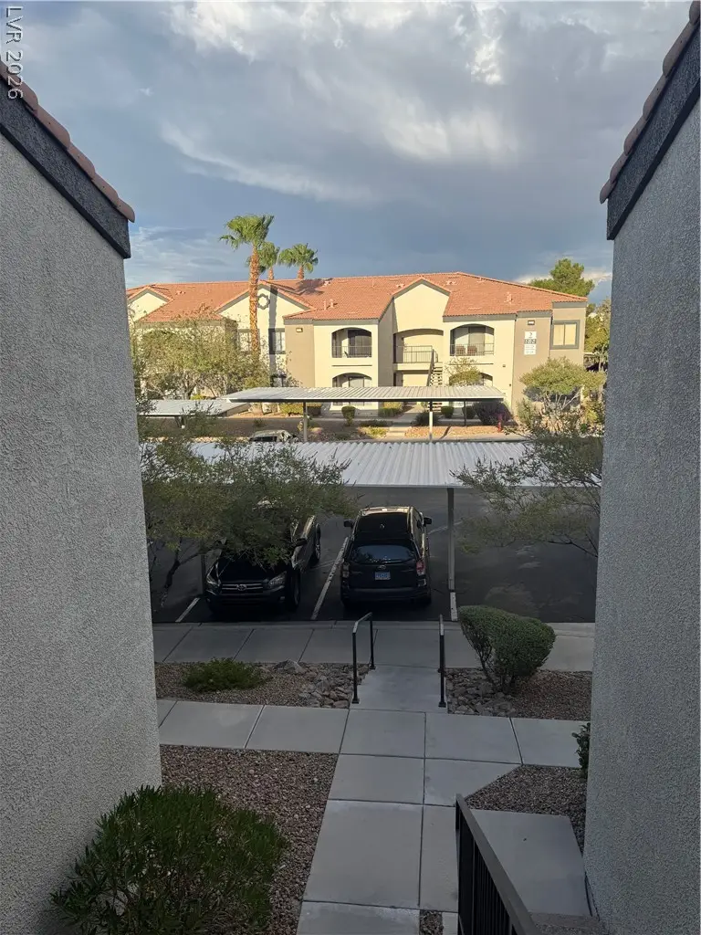 950 Seven Hills Drive #123, Henderson, NV 89052 - #3