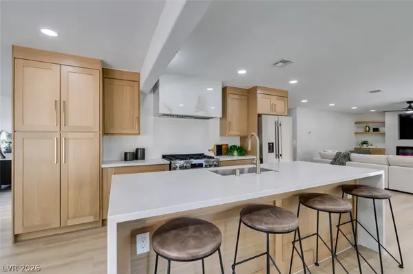 2729 Fire Water Court, Las Vegas, NV 89117