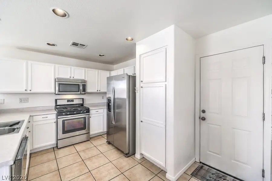 6112 Shallow Springs Street, Las Vegas, NV 89130 - #2