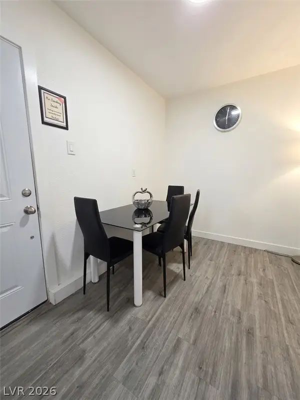 4125 E Harmon Avenue, Las Vegas, NV 89121