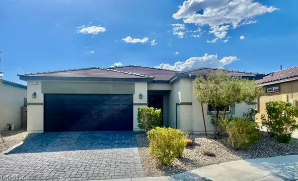 7915 N Pearly Court, North Las Vegas, NV 89084