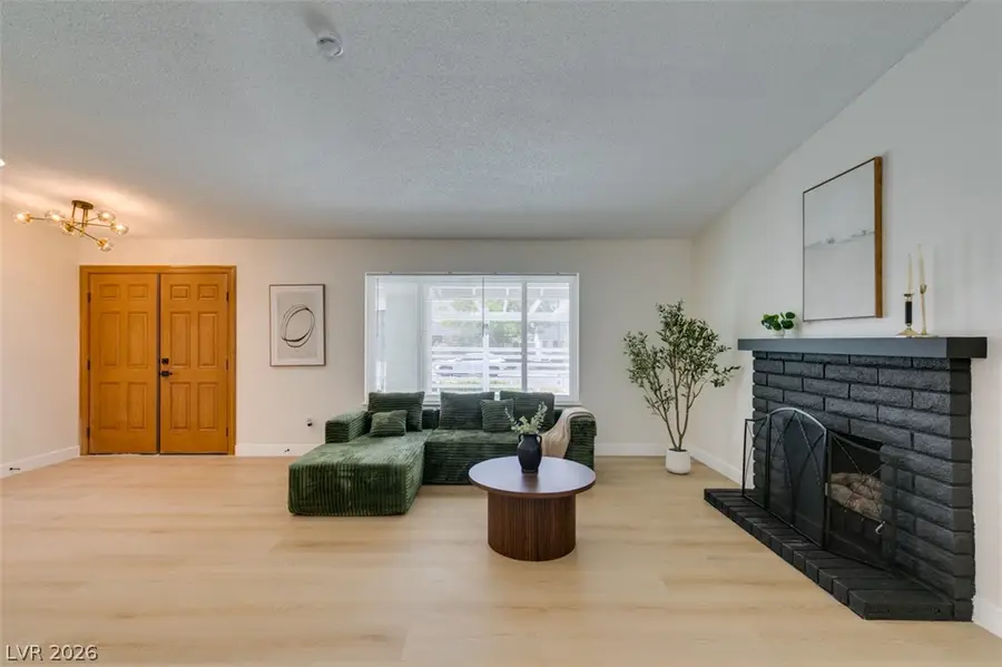 1816 Longmeadow Street, Henderson, NV 89002 - #3