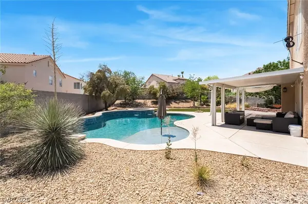 8253 Ruby Mountain Way, Las Vegas, NV 89128