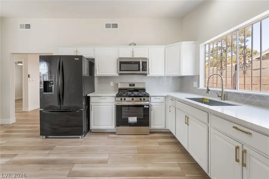 3926 Arizona Avenue, Las Vegas, NV 89104 - #3